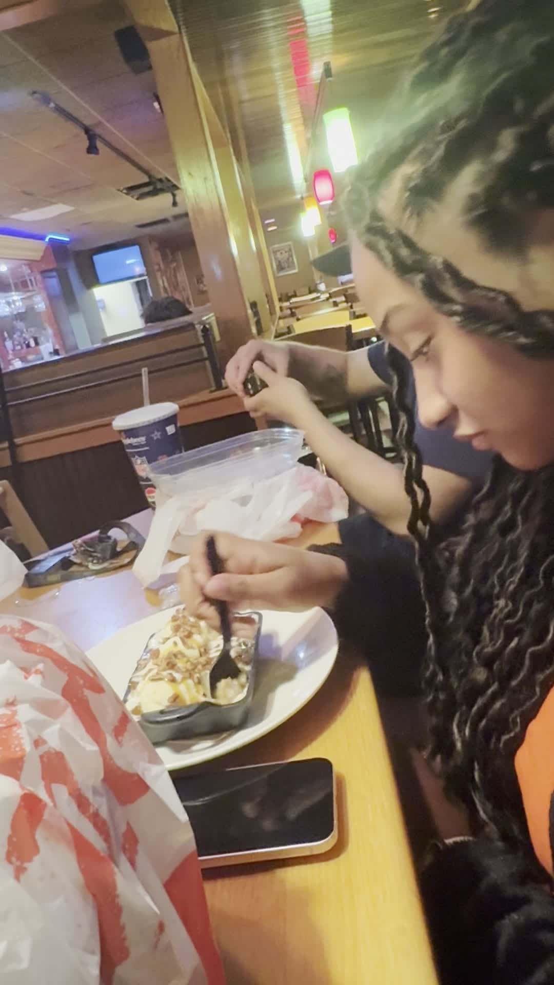 Applebee's Grill + Bar