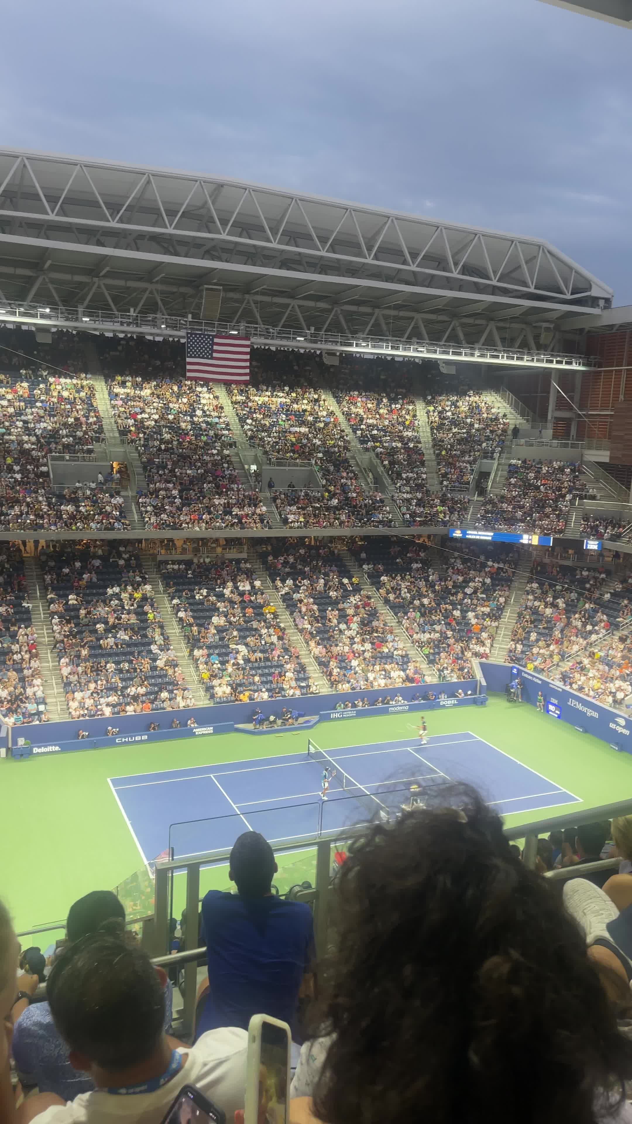 Video review of Louis Armstrong Stadium