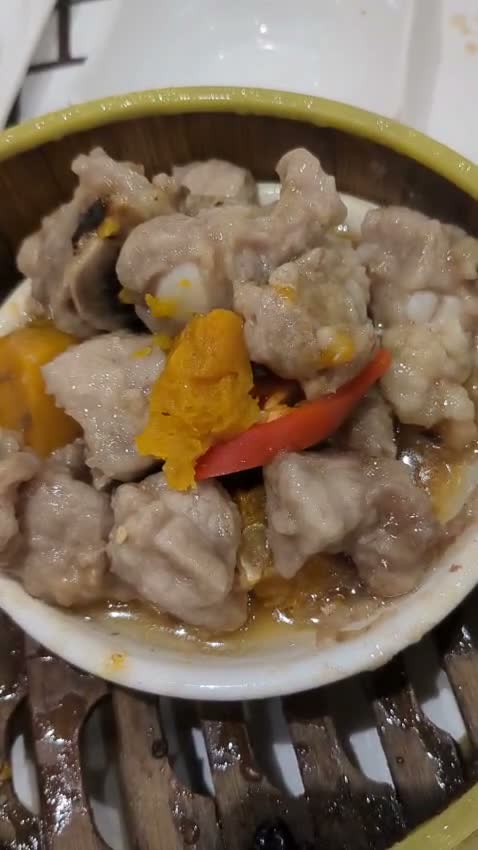Video review of Yang's Fine Chinese Cuisine