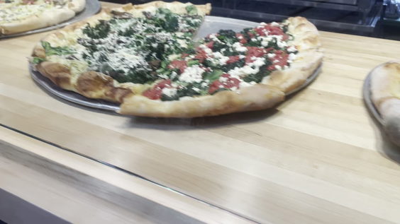 Ian's Pizza Garver