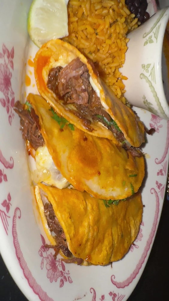 Kavas Tacos +Tequila