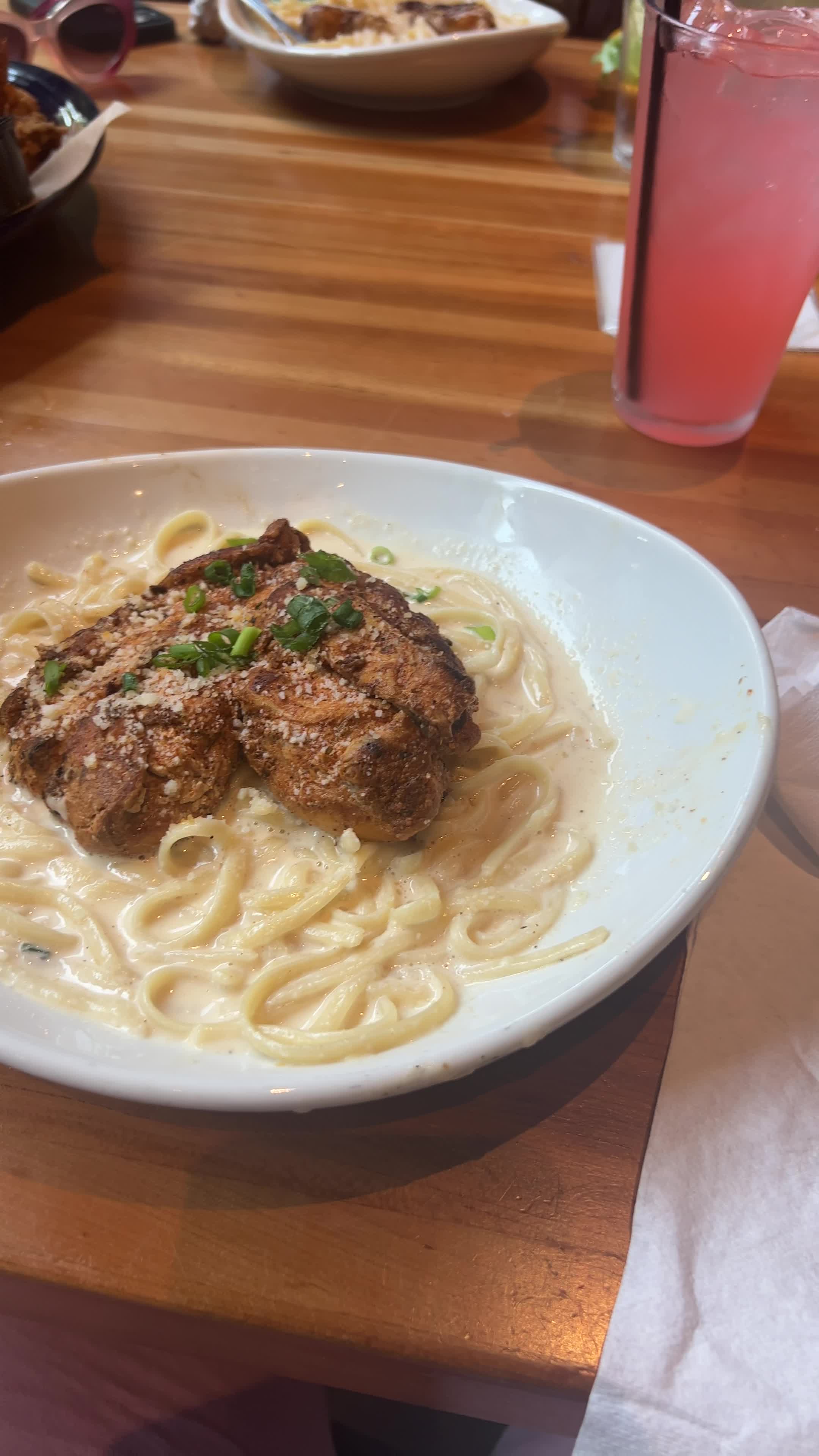 Monday Restaurant and Bar