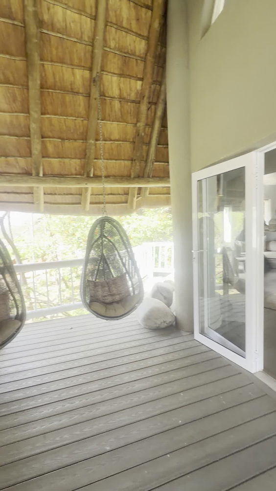Clifftop Exclusive Safari Hideaway