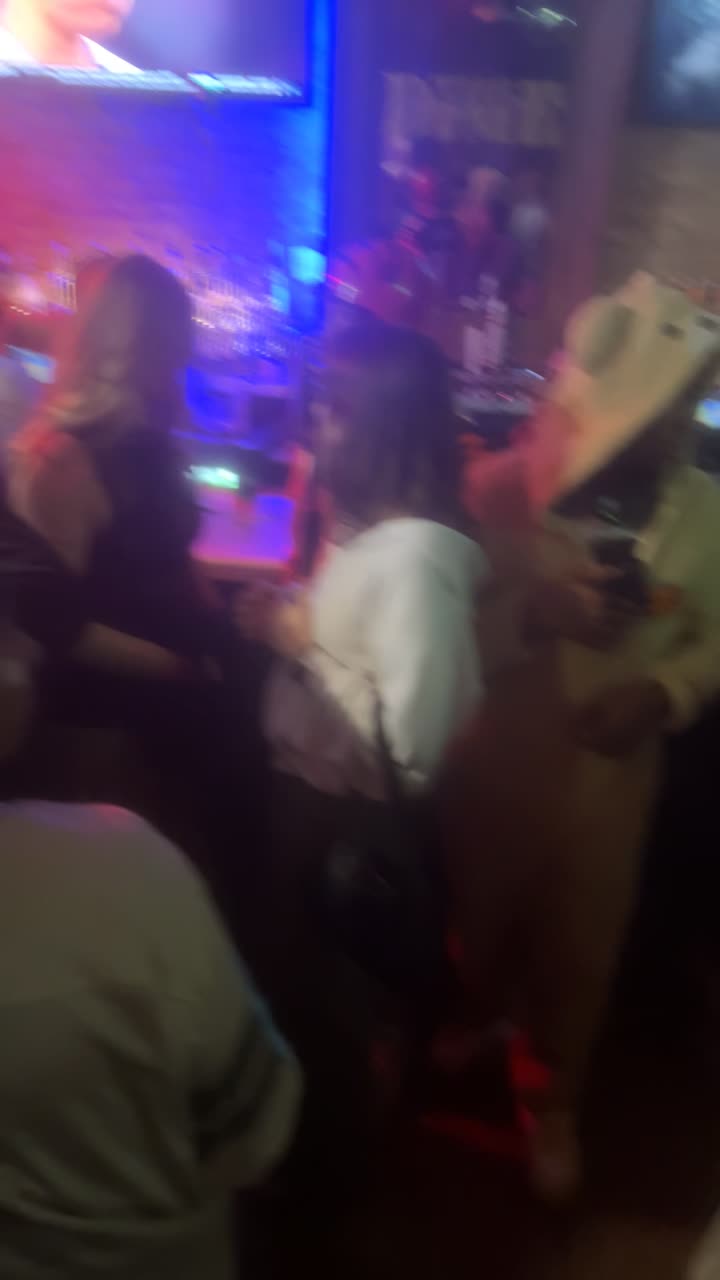 Video review of Martino's on Vine