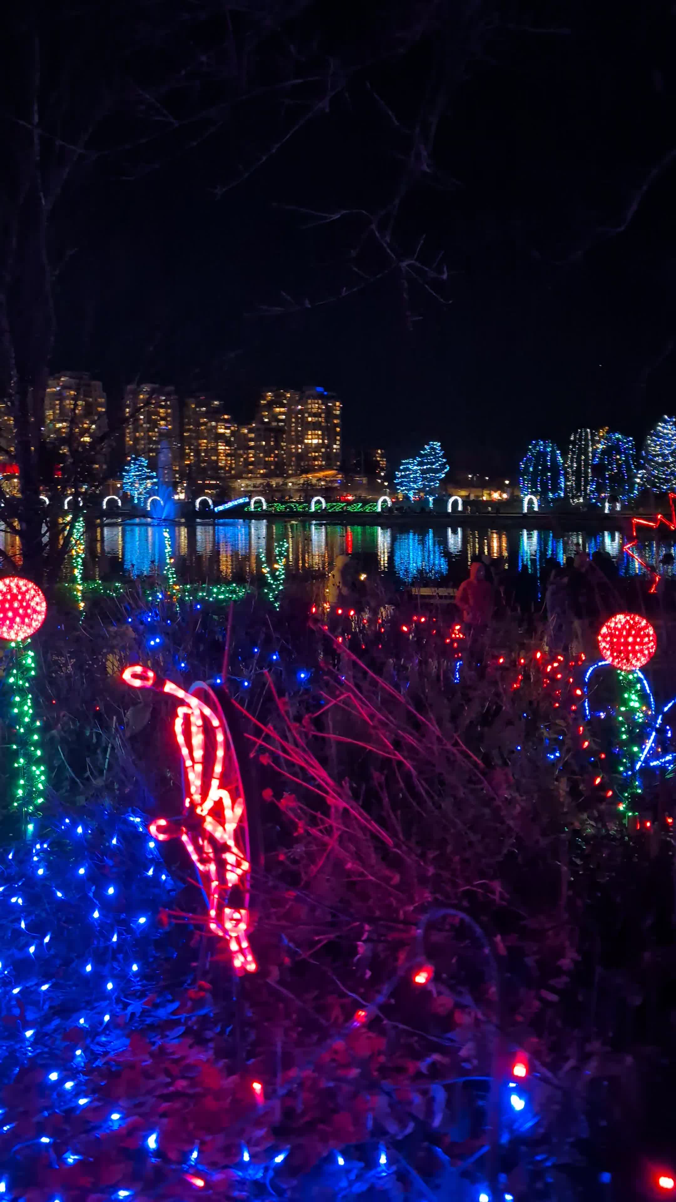 Lafarge Lake - Douglas Station
