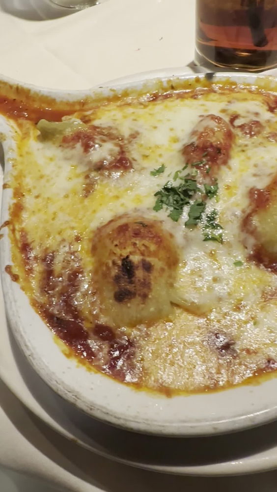 Carelli's Restaurant