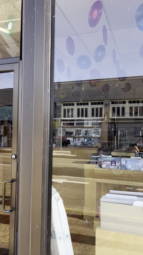 The Lonely Crab Record Shop