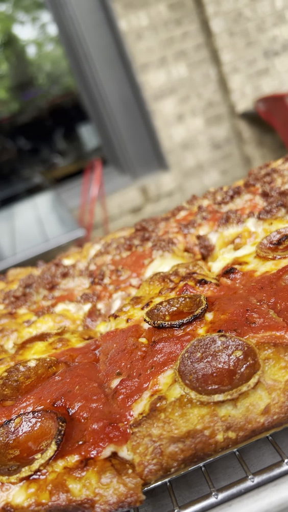 Emmy Squared Pizza