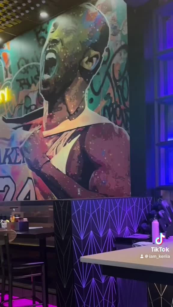 The Neighborhood Bar DWTN