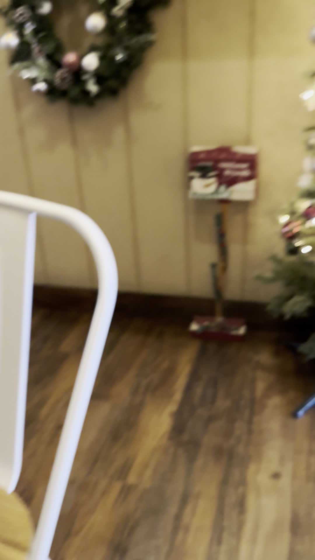 Video review of Cafe Bench