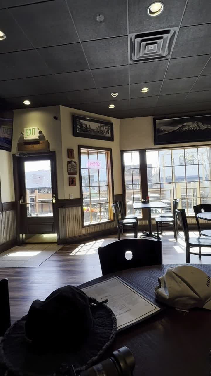 Sparkys Landing - Moun