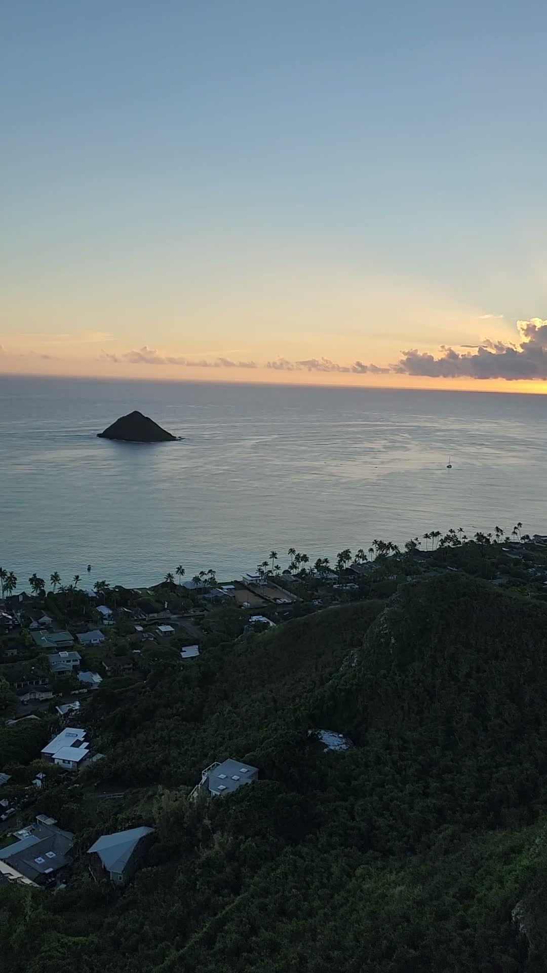Lanikai Pillboxes Hike