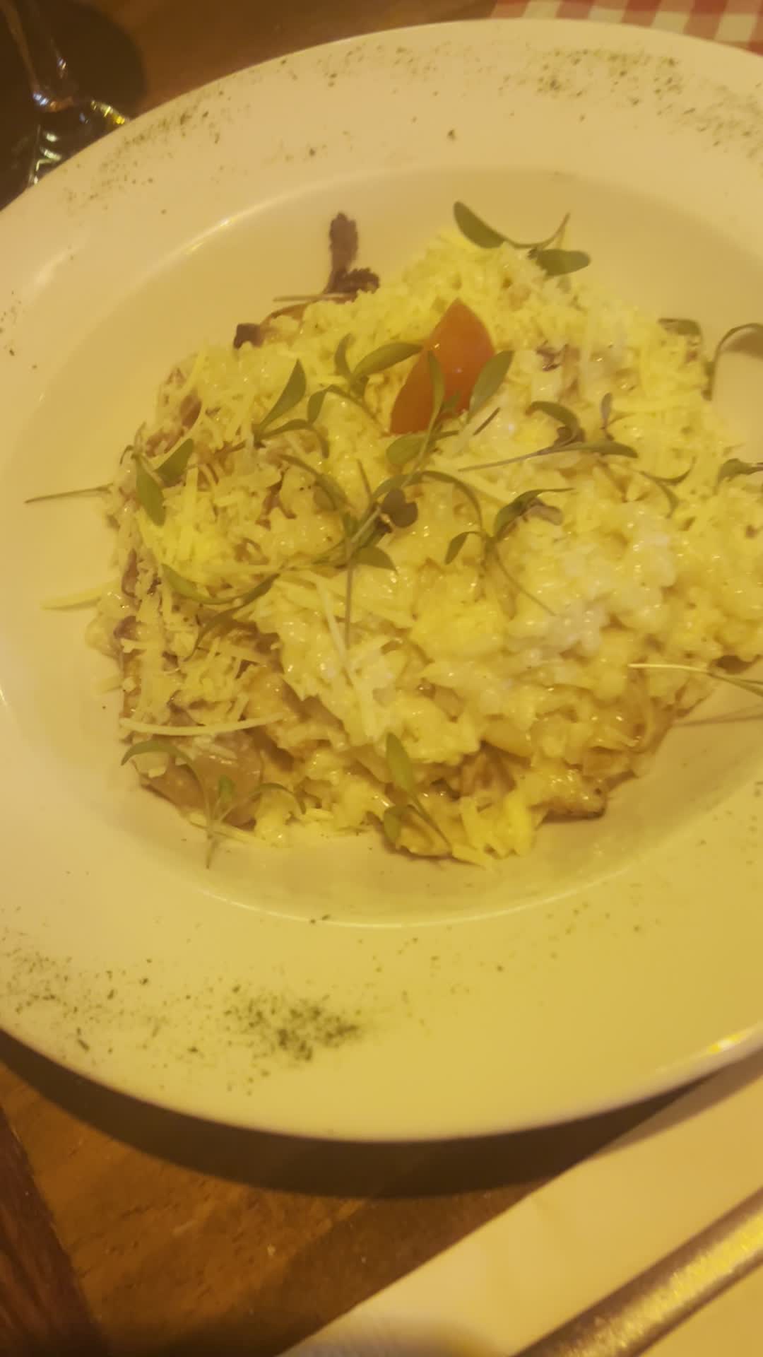 Video review of Trattoria Italia Rústica