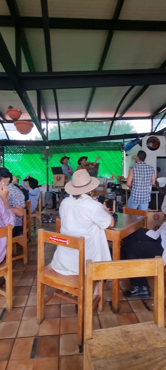 La Occidental Cantina