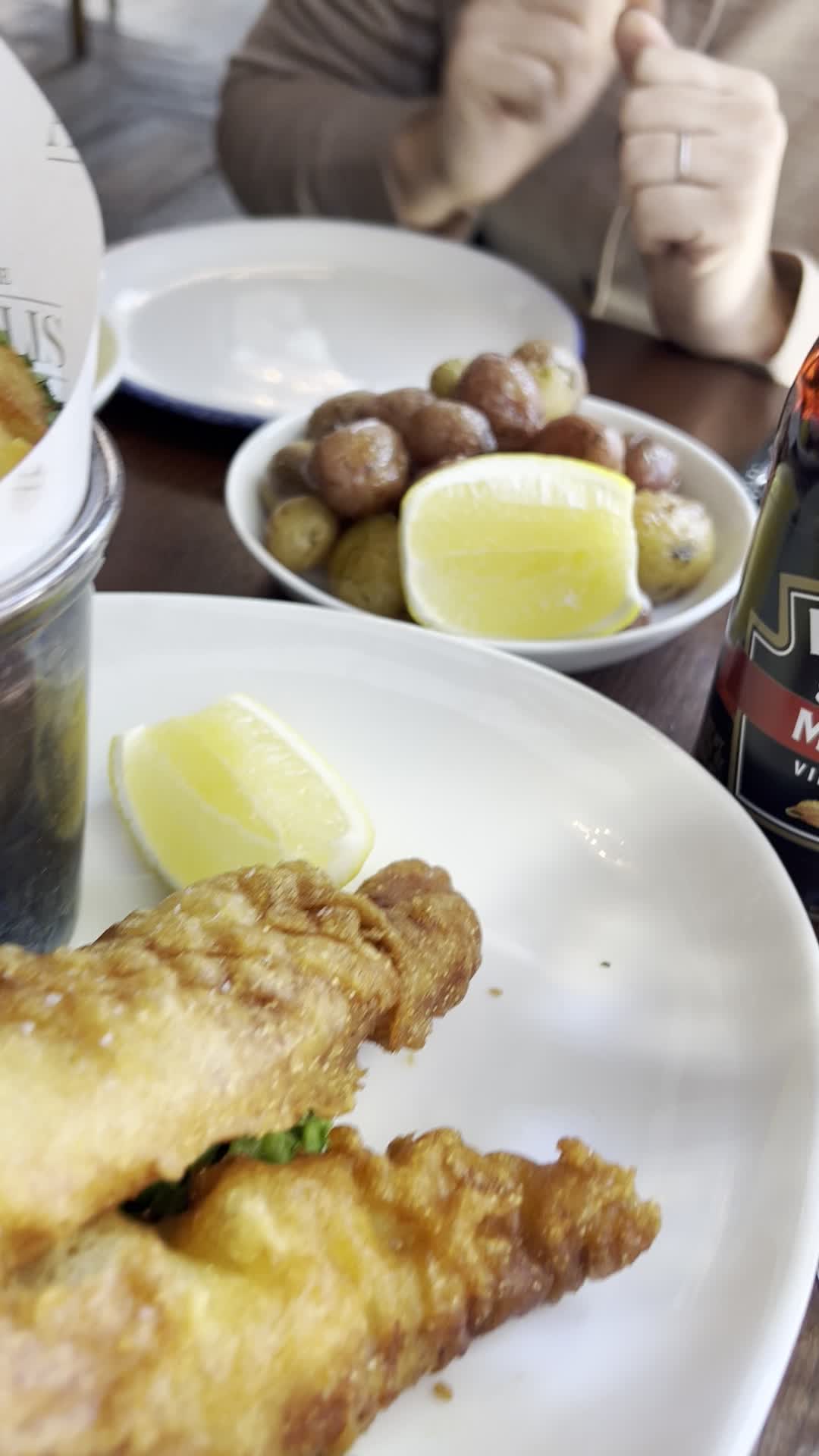 Video review of The Allis Chicago