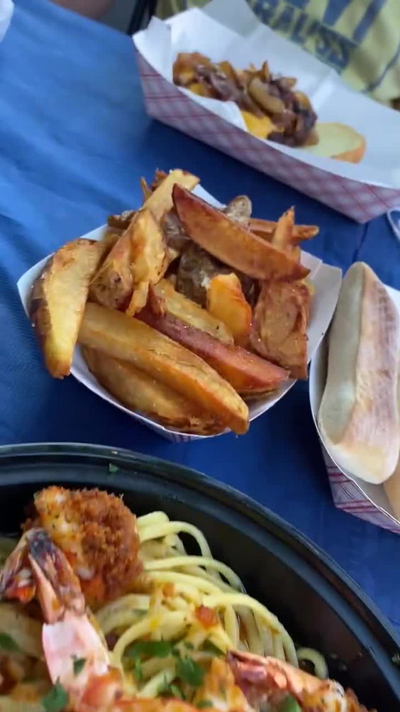 AJ's Burgers