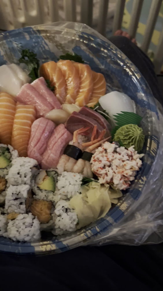 Toyosu Sushi