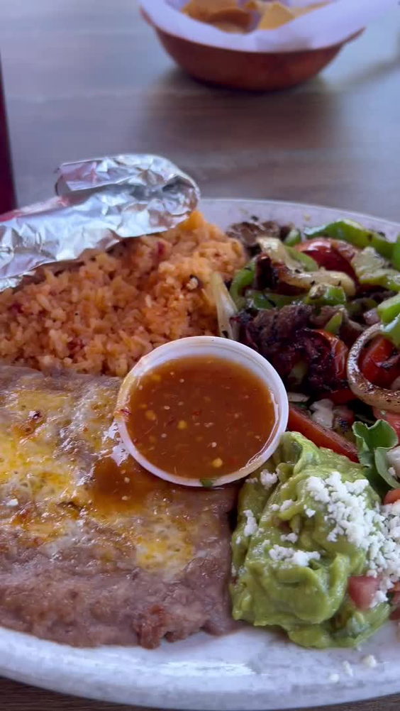 Roberto's Cafe