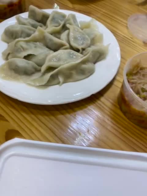 Daisy dumplings house