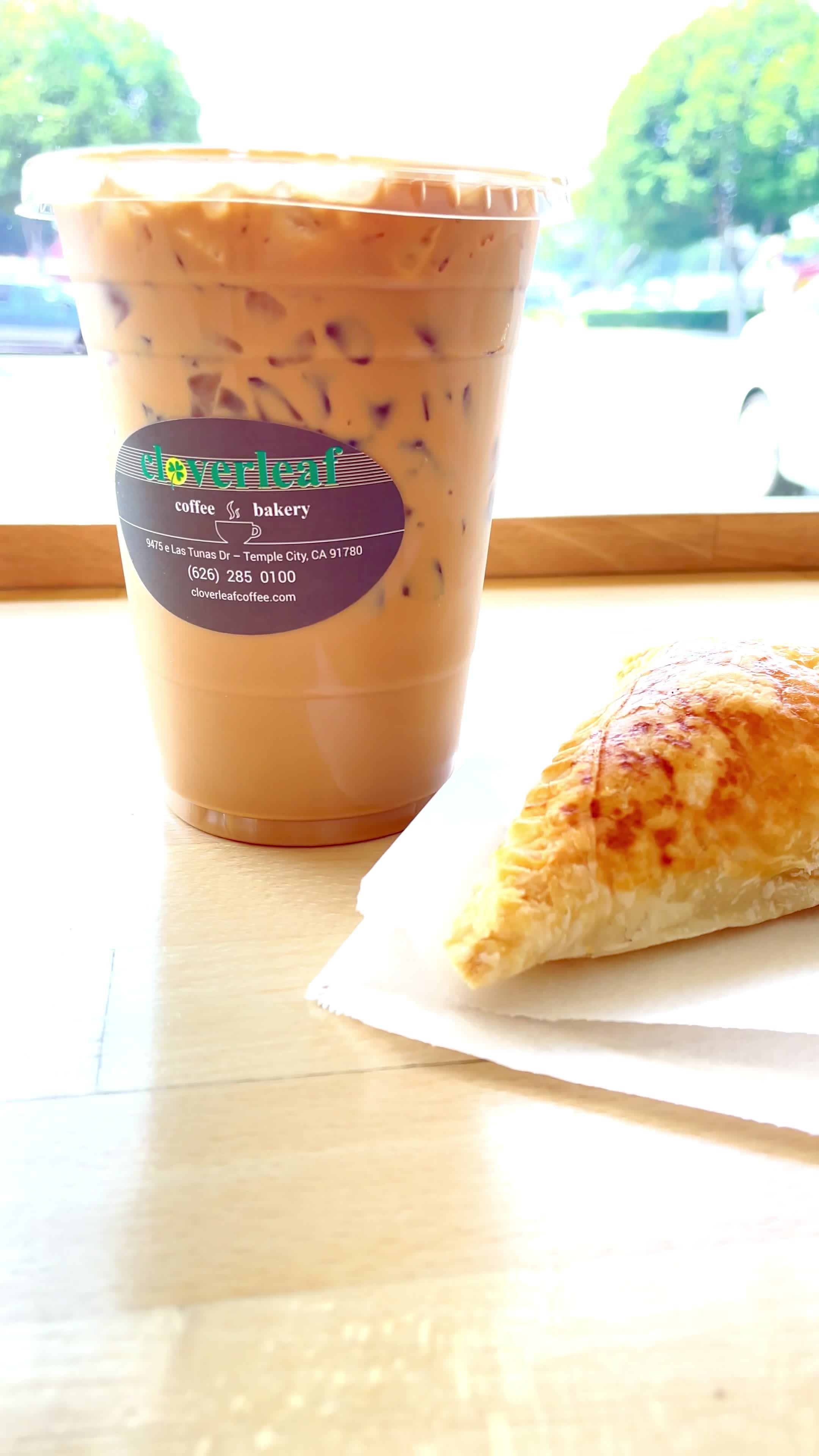 Cloverleaf Coffee & Bakery