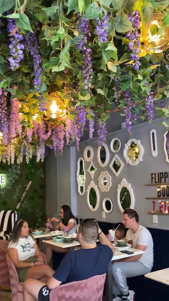 Sugar Tree Cafe