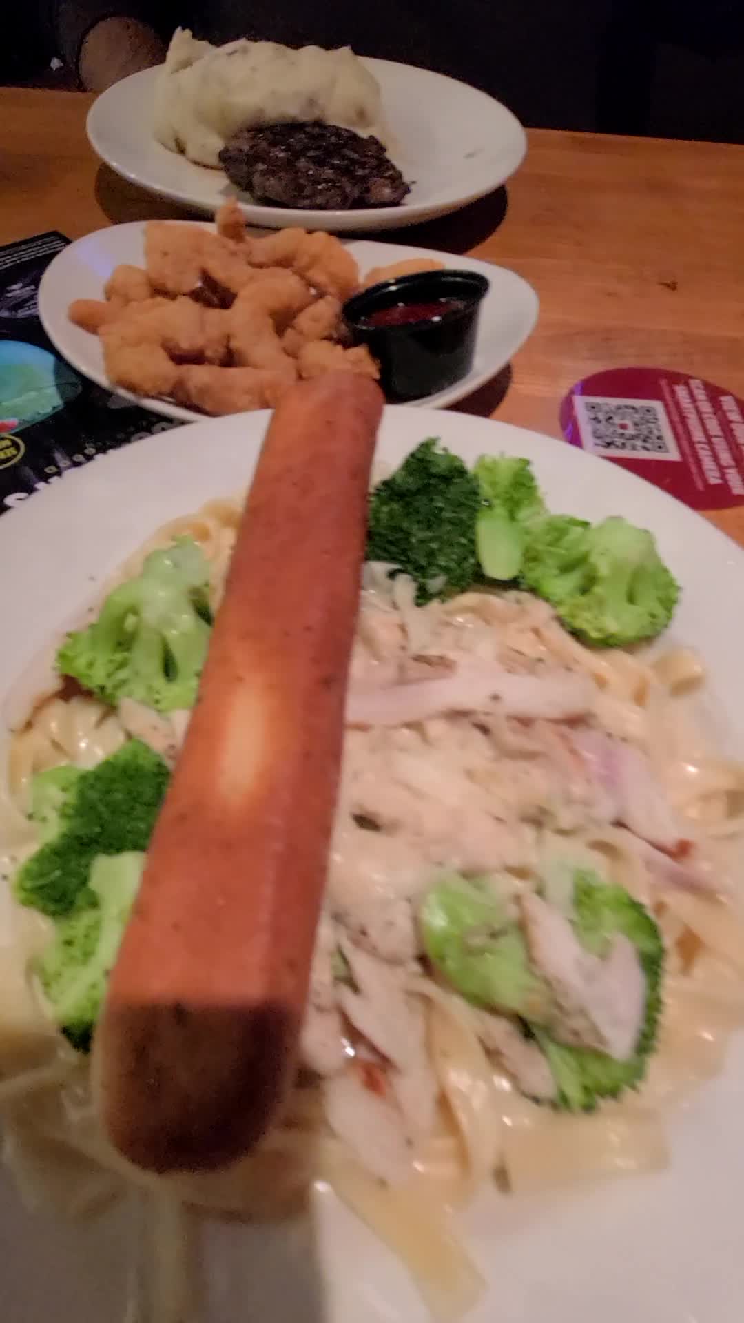 Video review of Applebee's Grill + Bar