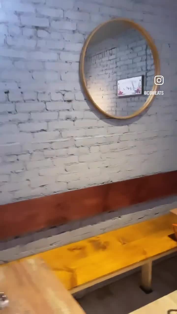 Video review of Minias Montclair