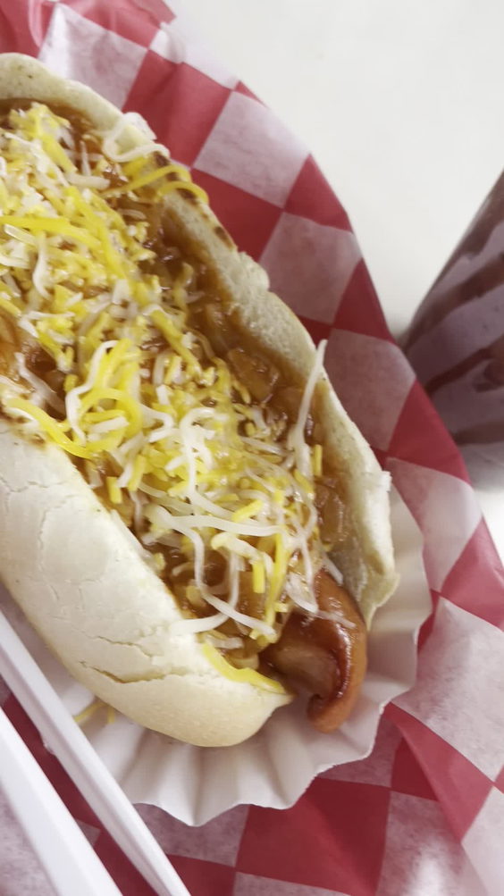 Steve's Snappin' Dogs
