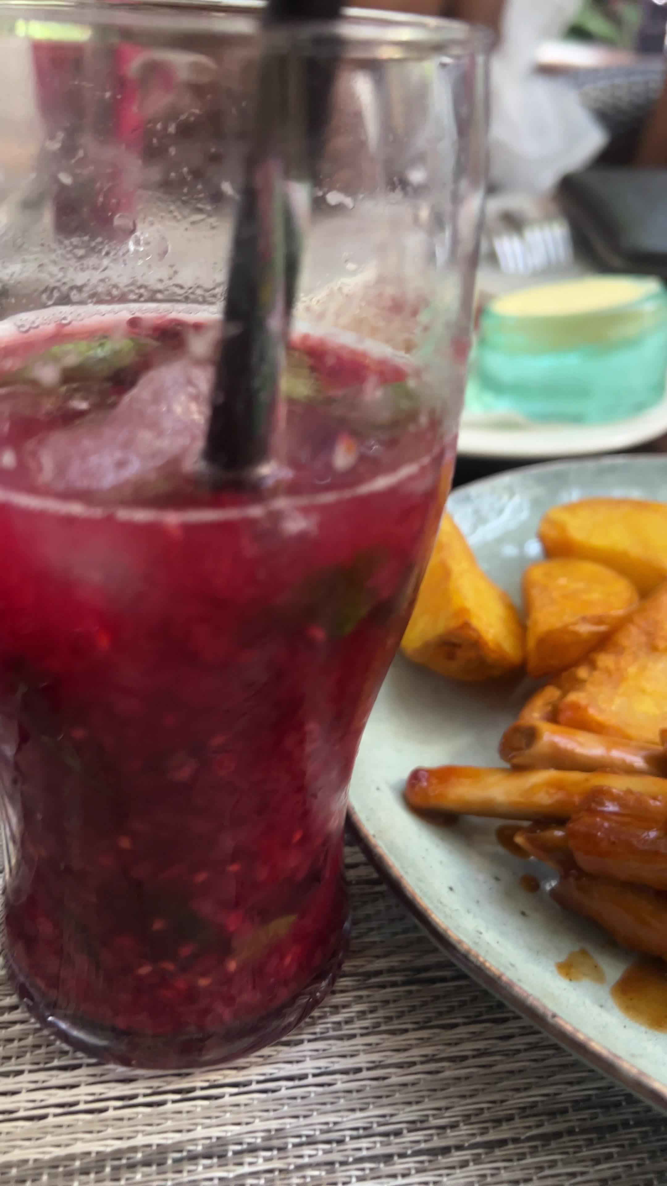 Video review of About Thyme