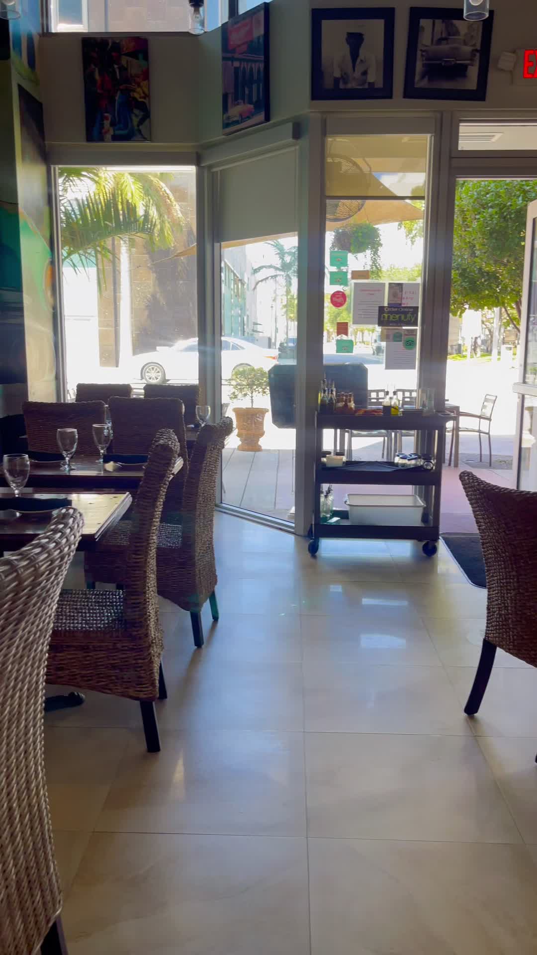 Video review of Bella Cuba