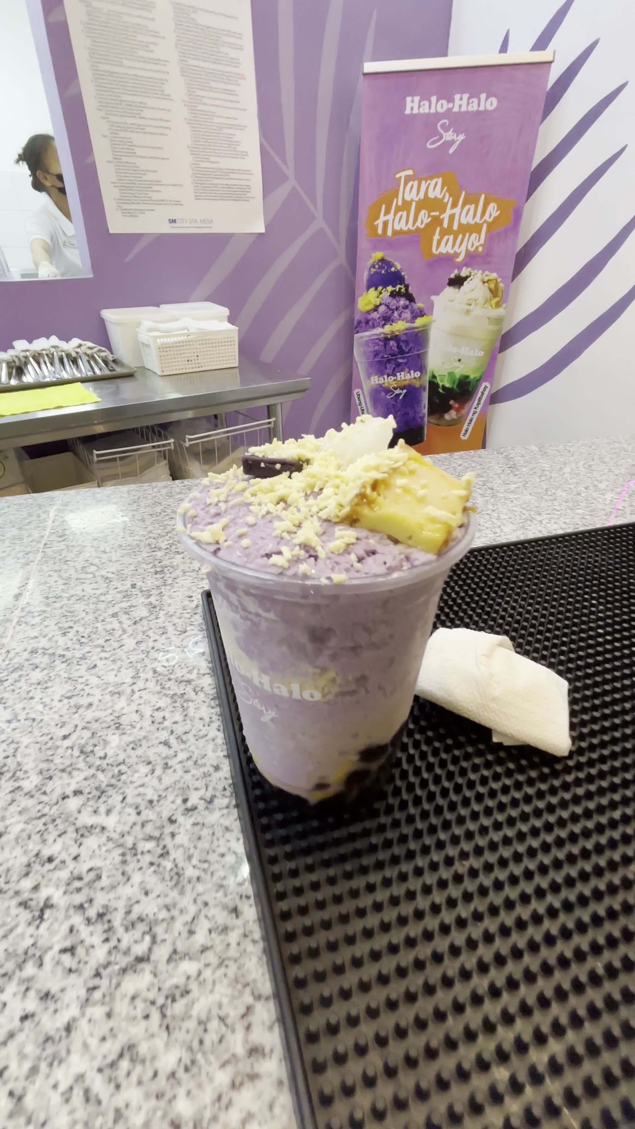 Halo-halo Story