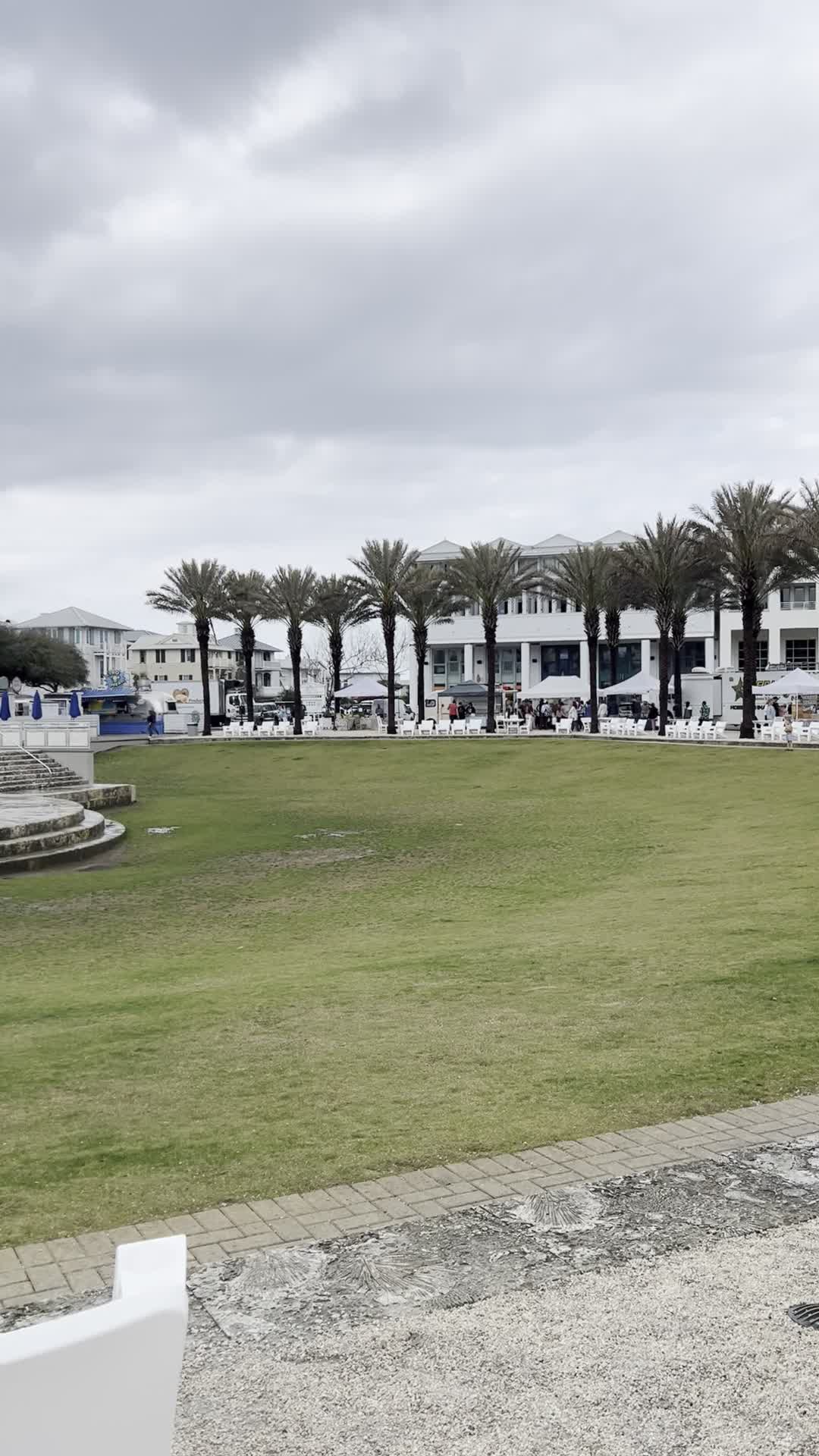 Seaside Central Square