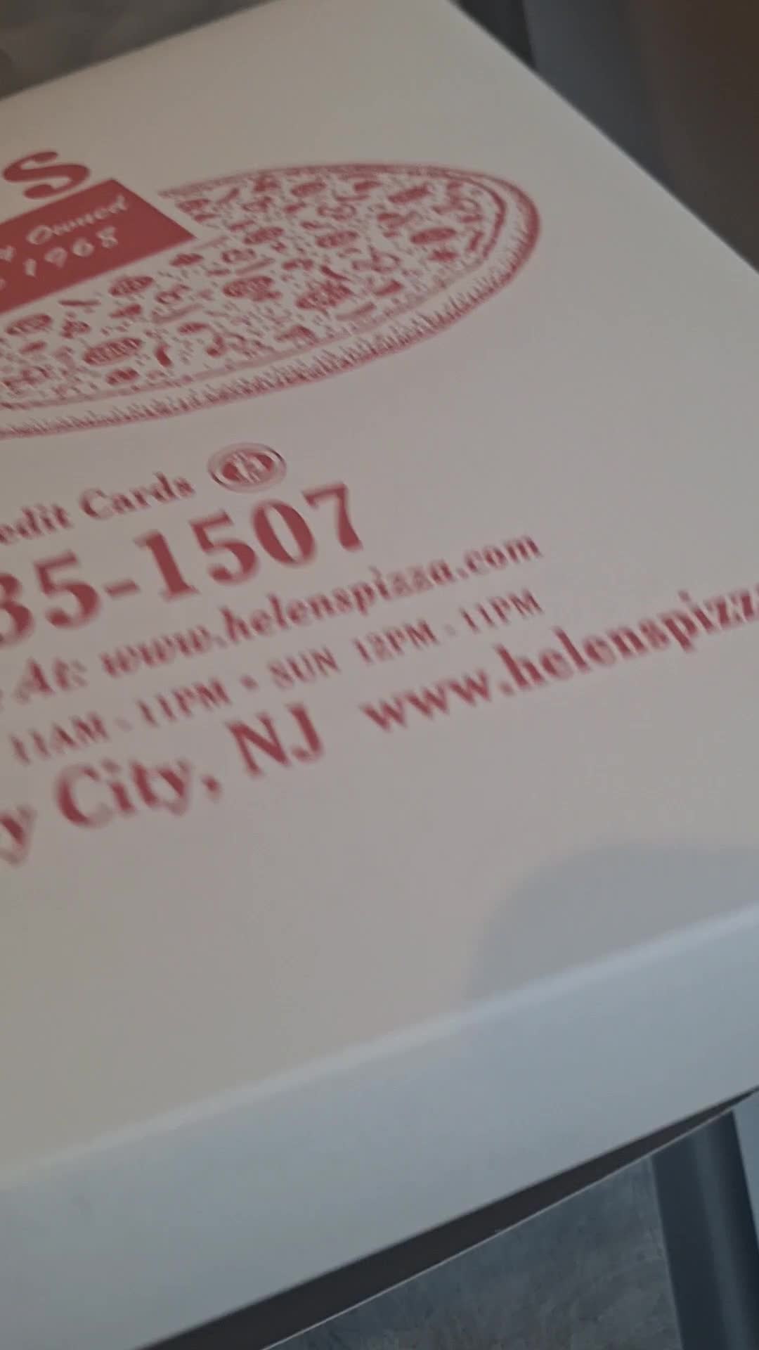 Helen's Pizza