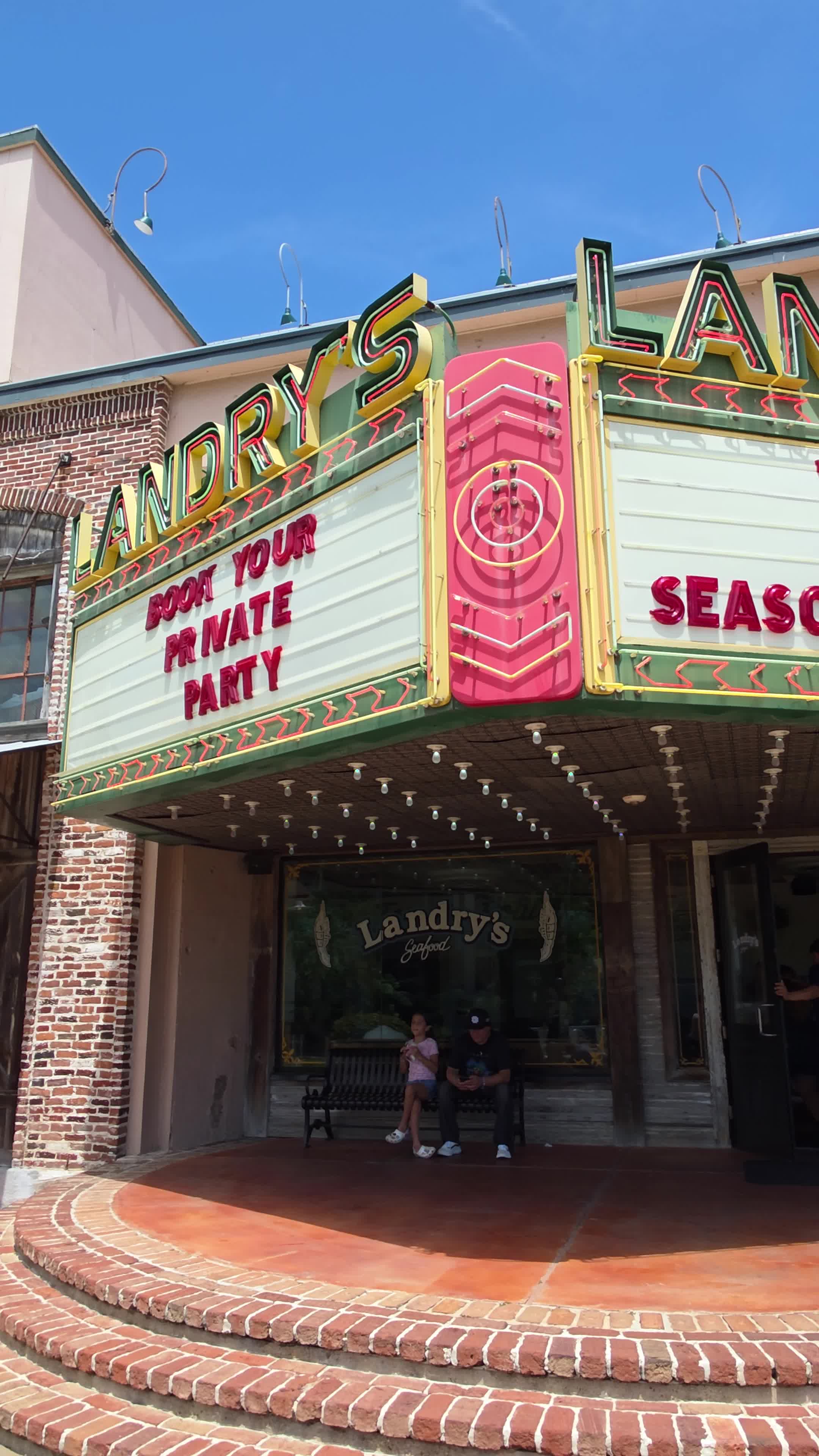 Landarys seafood house