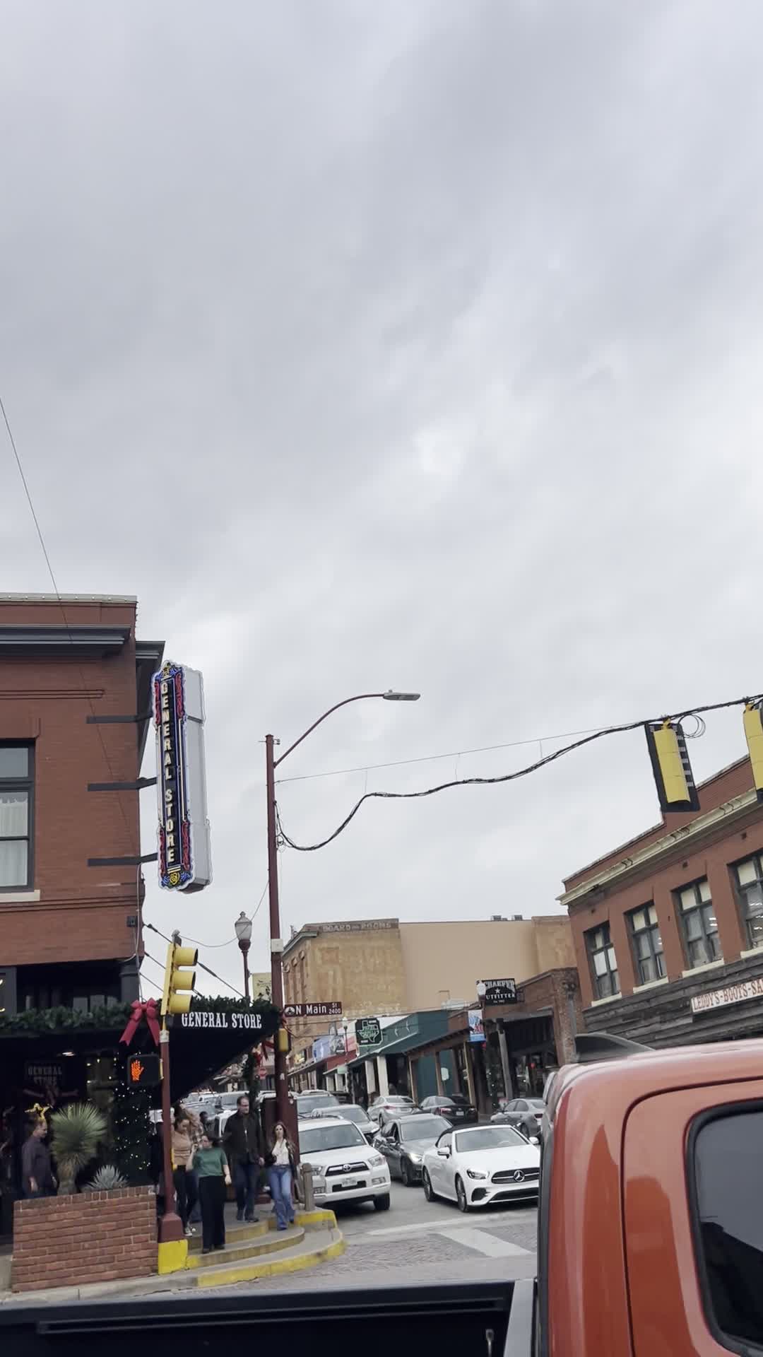Video review of White Elephant Saloon