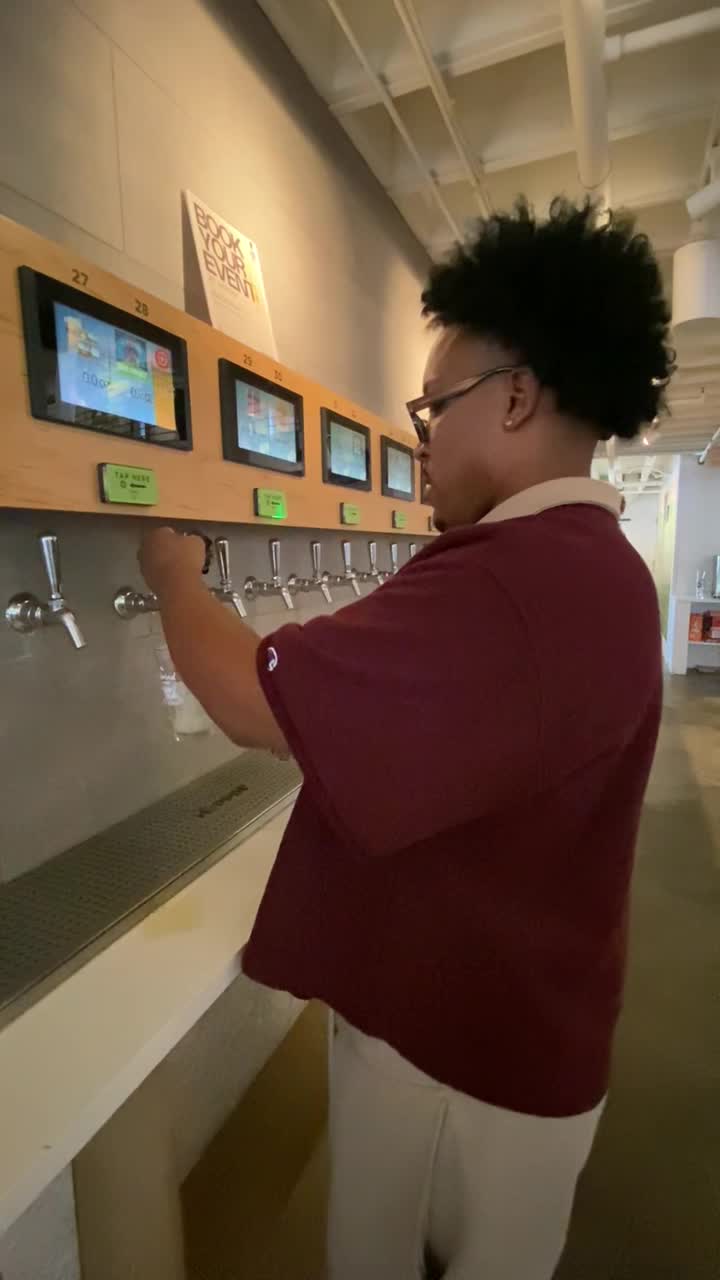 Video review of Hoppin'