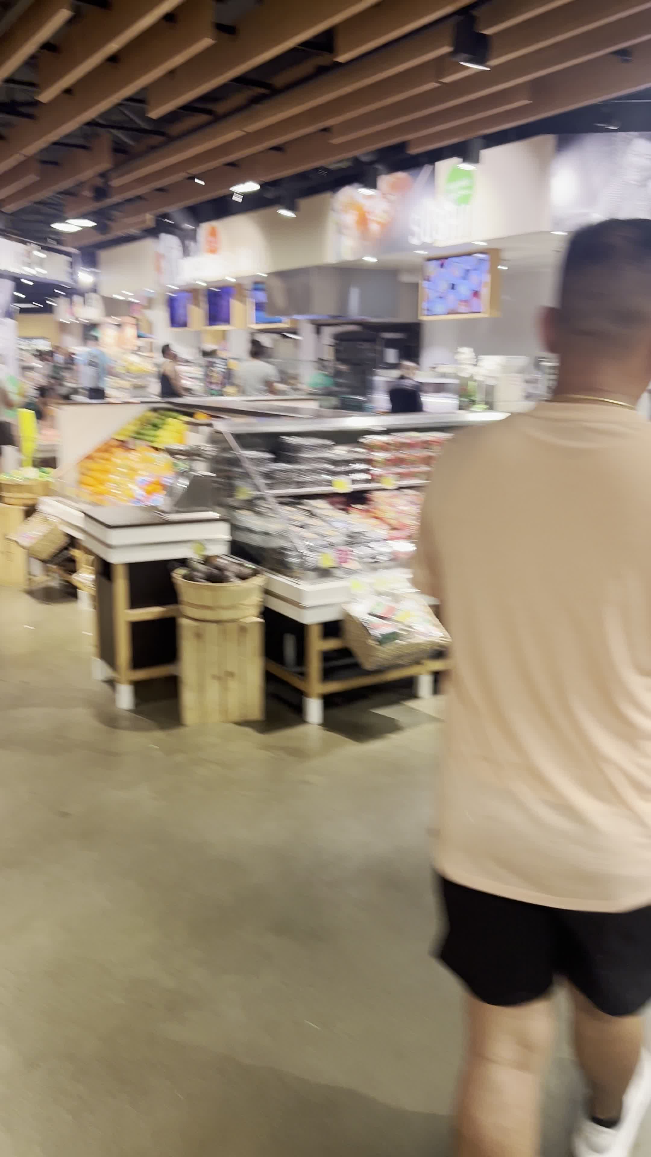 Video review of Foodland Farms