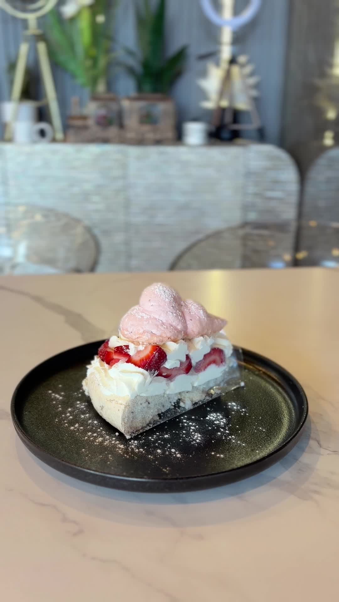 Le Maxim's Café and Pâtisserie 美心