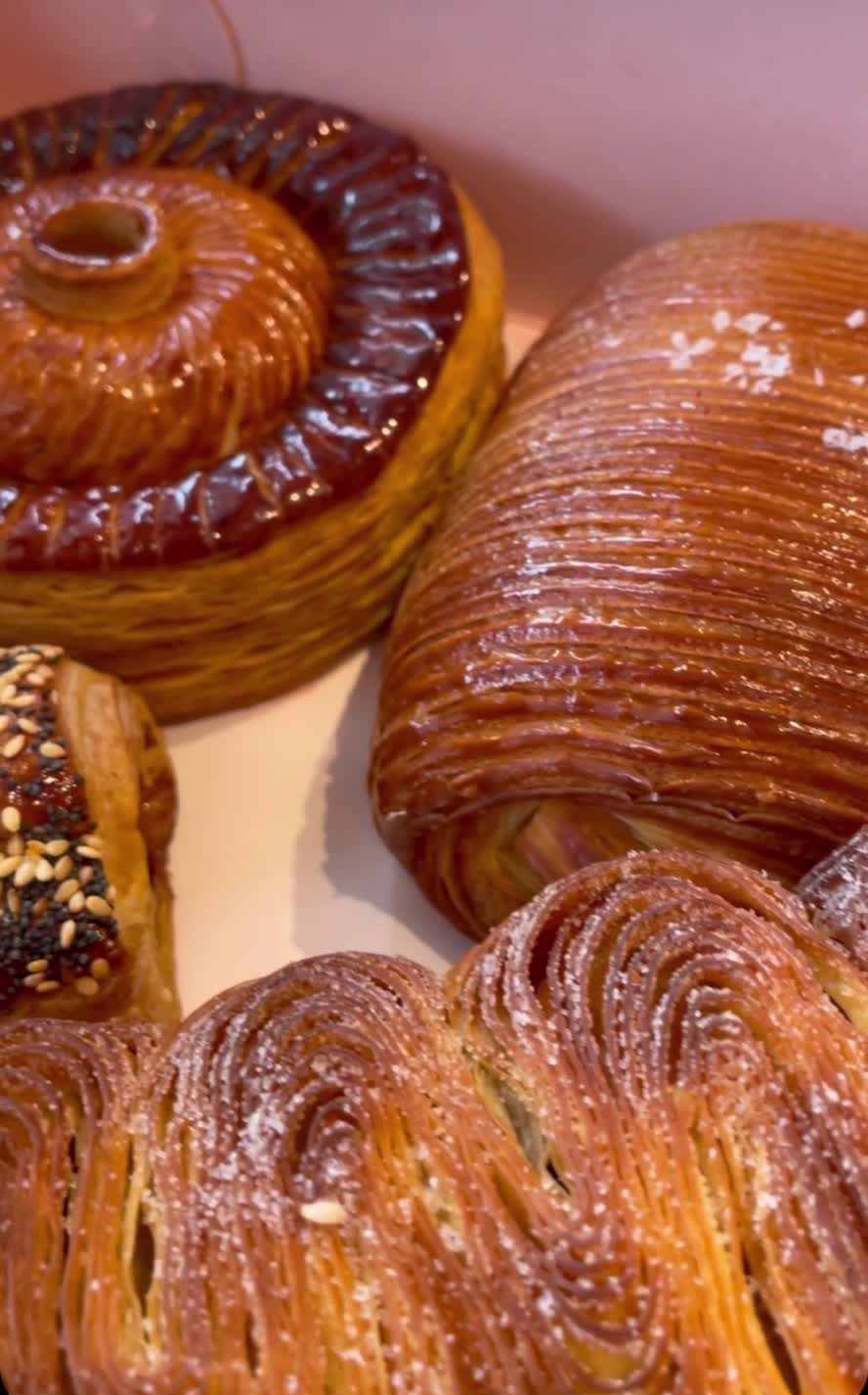 Video review of Lode