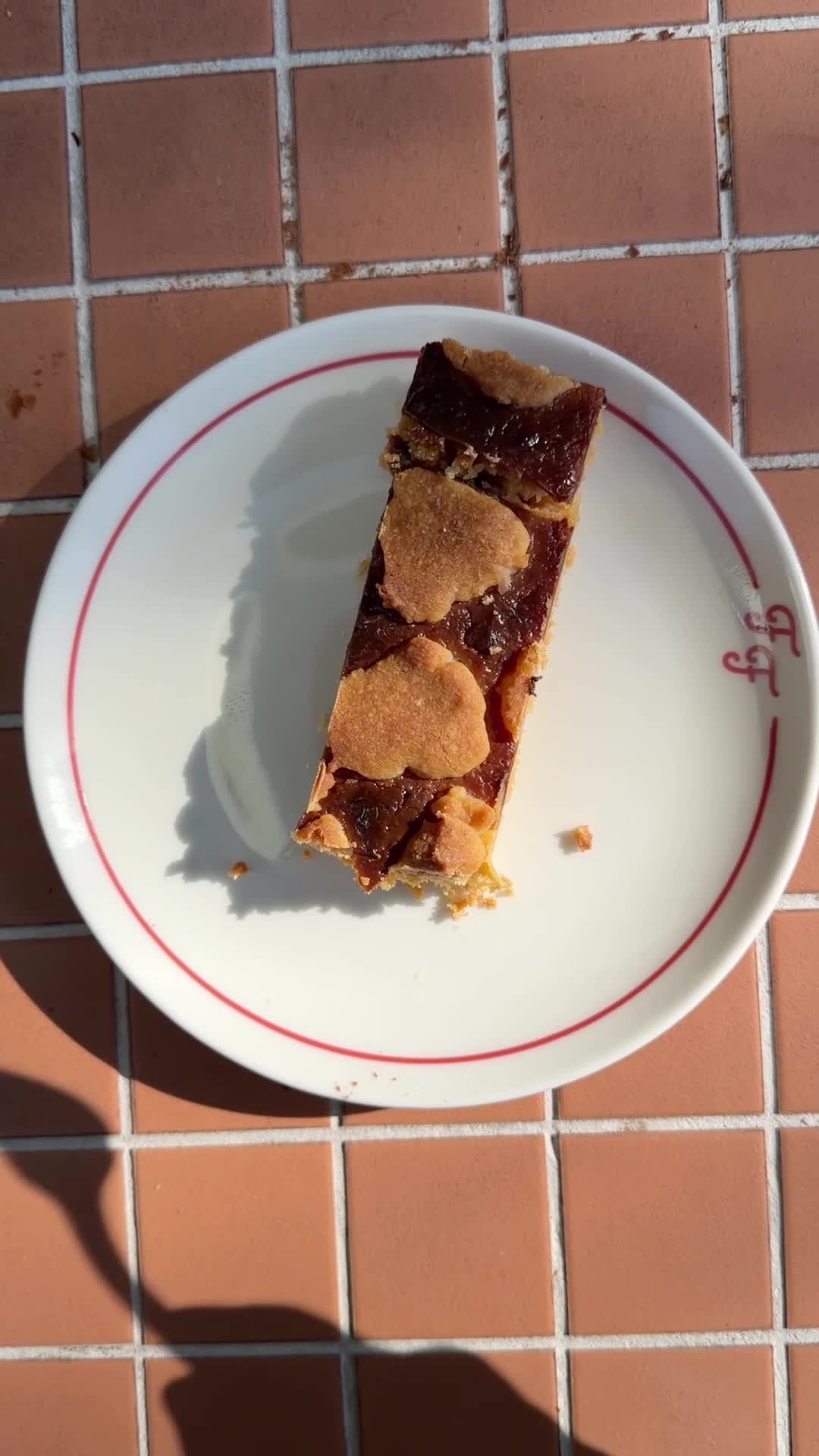 Video review of Zenja Café