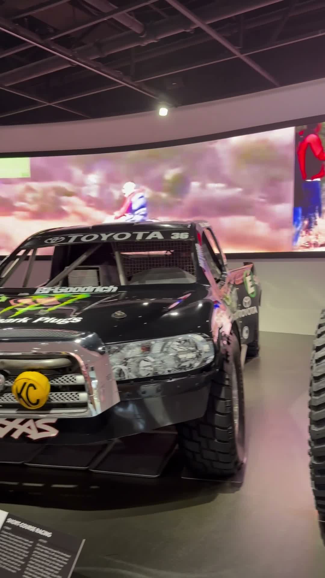 Video review of Petersen Automotive Museum