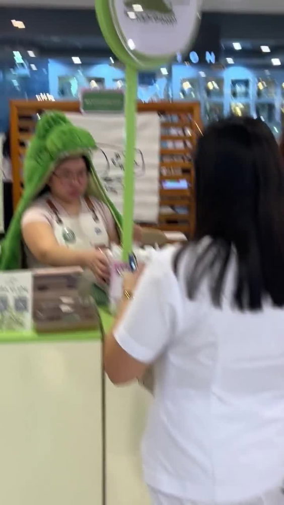 Her Market Pop-Up