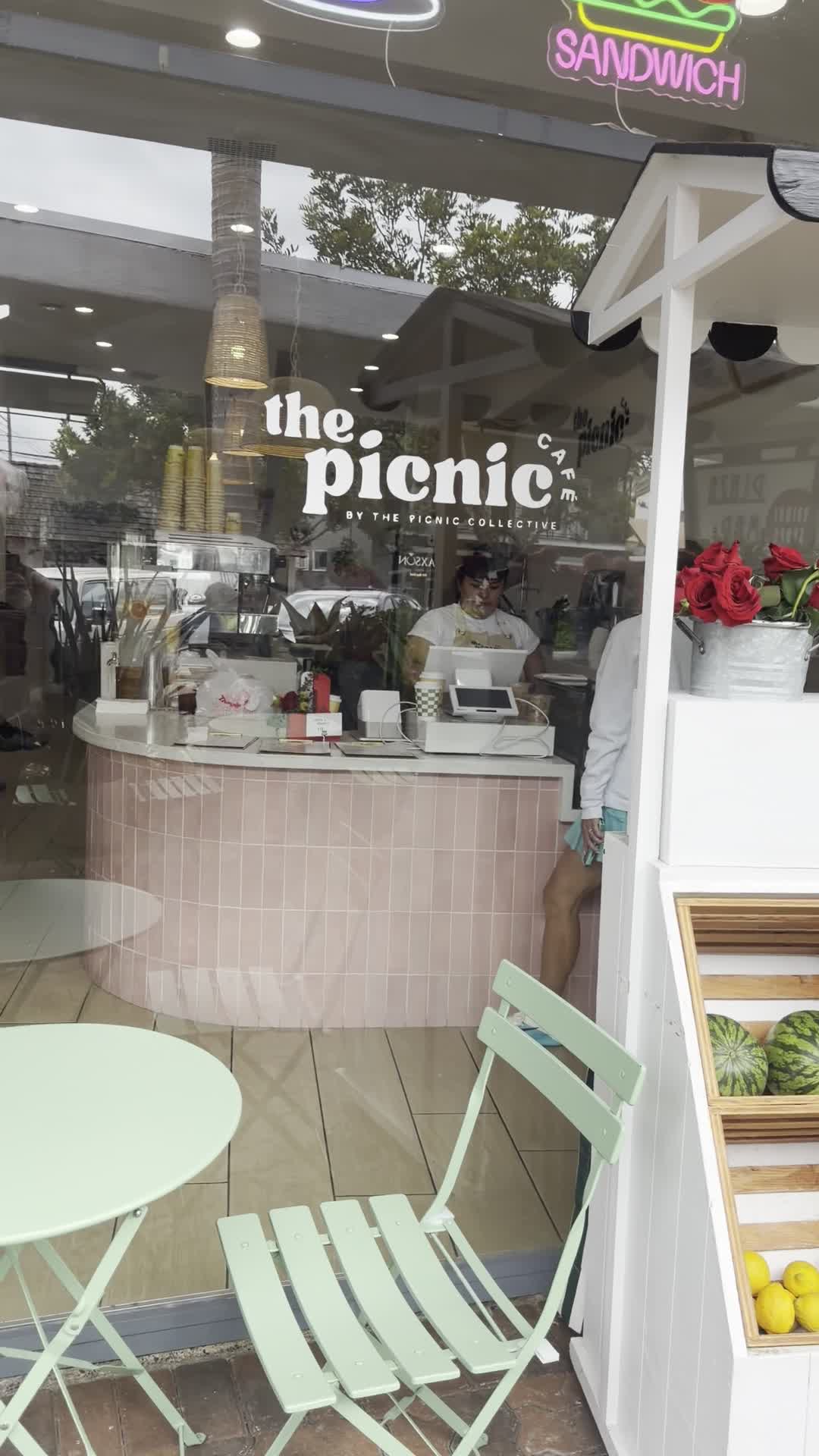The picnic cafe