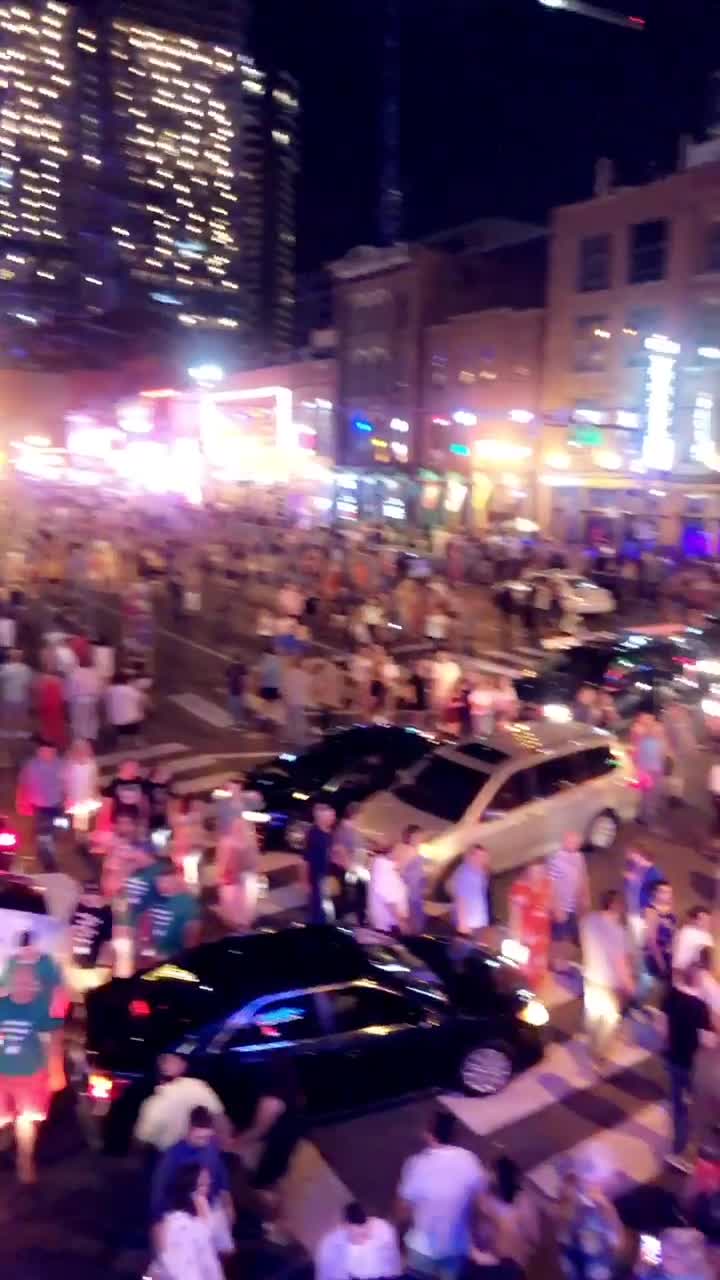 Video review of Honky Tonk Central