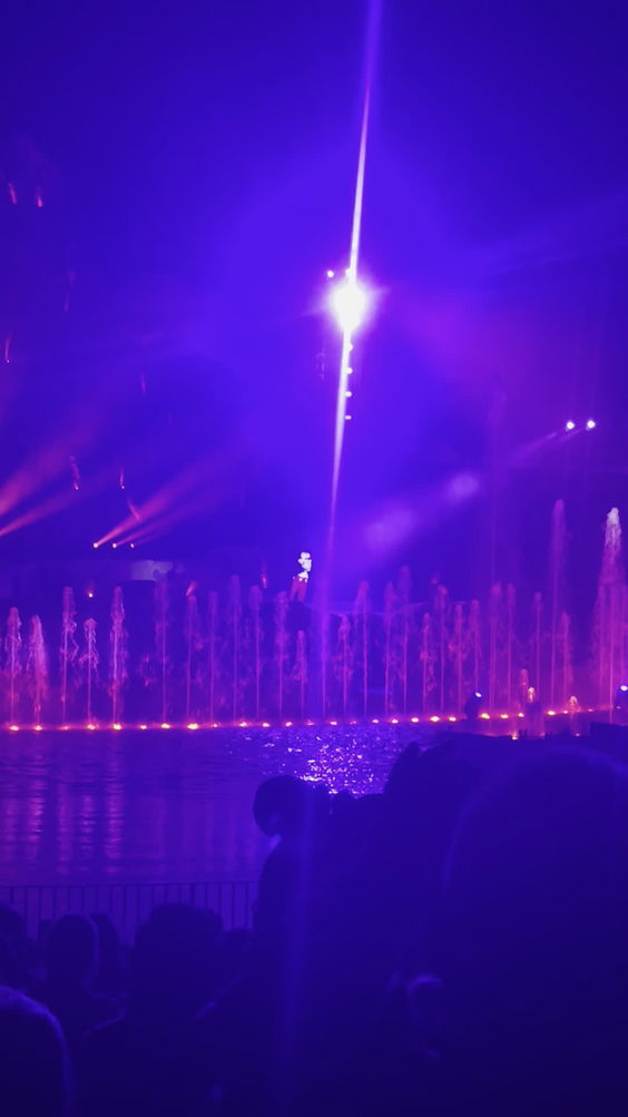 Fantasmic!