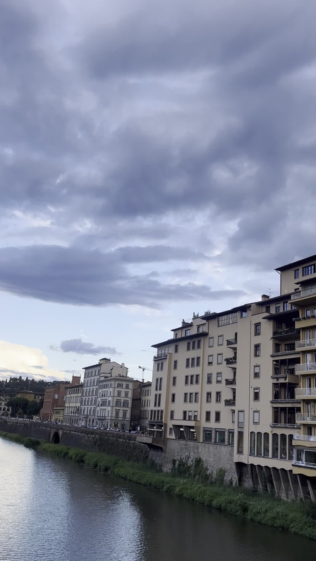 Video review of Ponte Vecchio