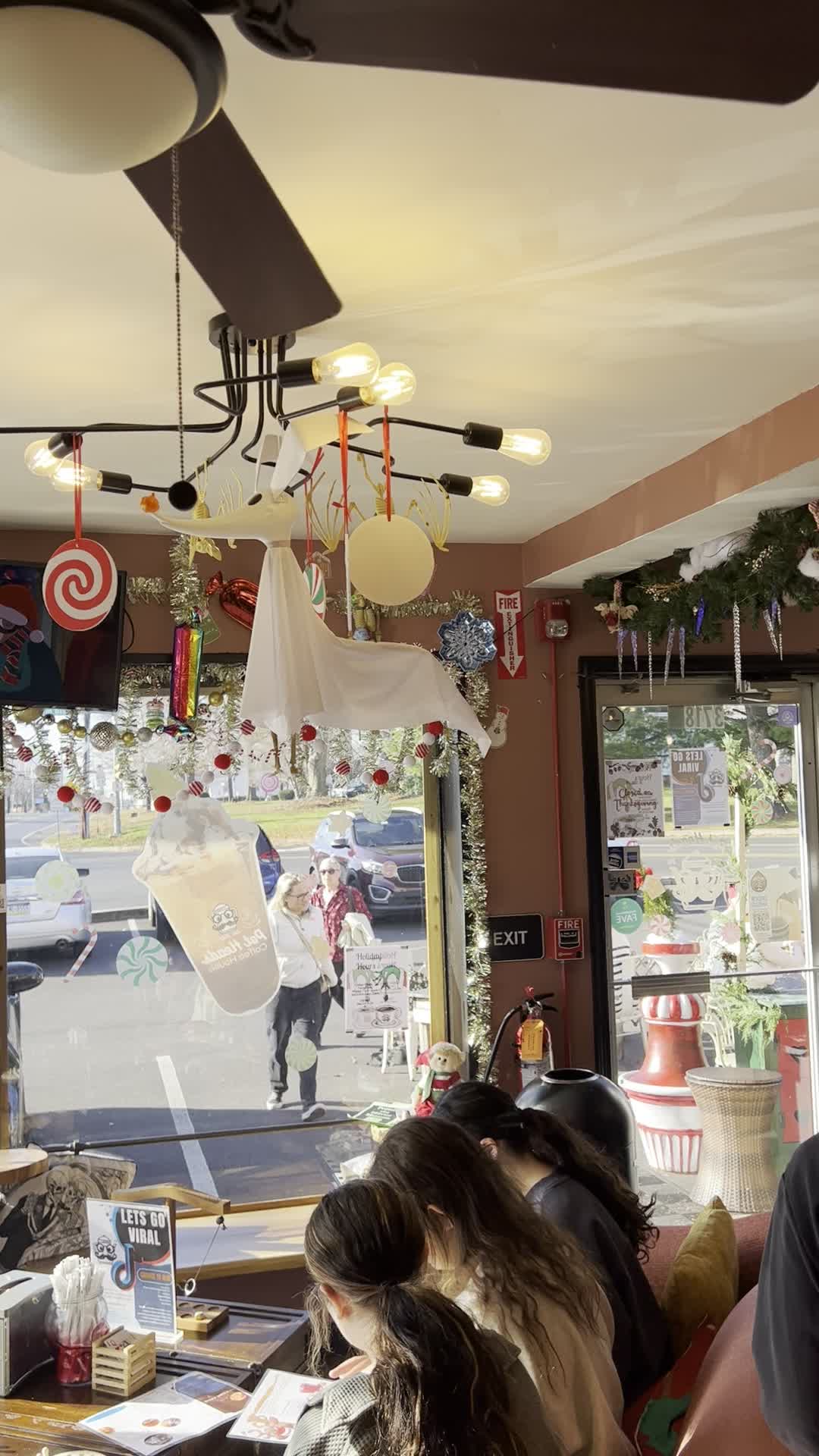 Pot Heads Coffee House