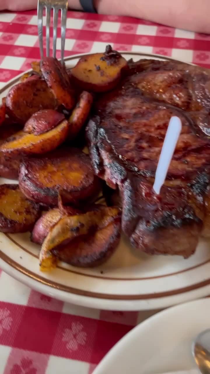 Arthur's Tavern