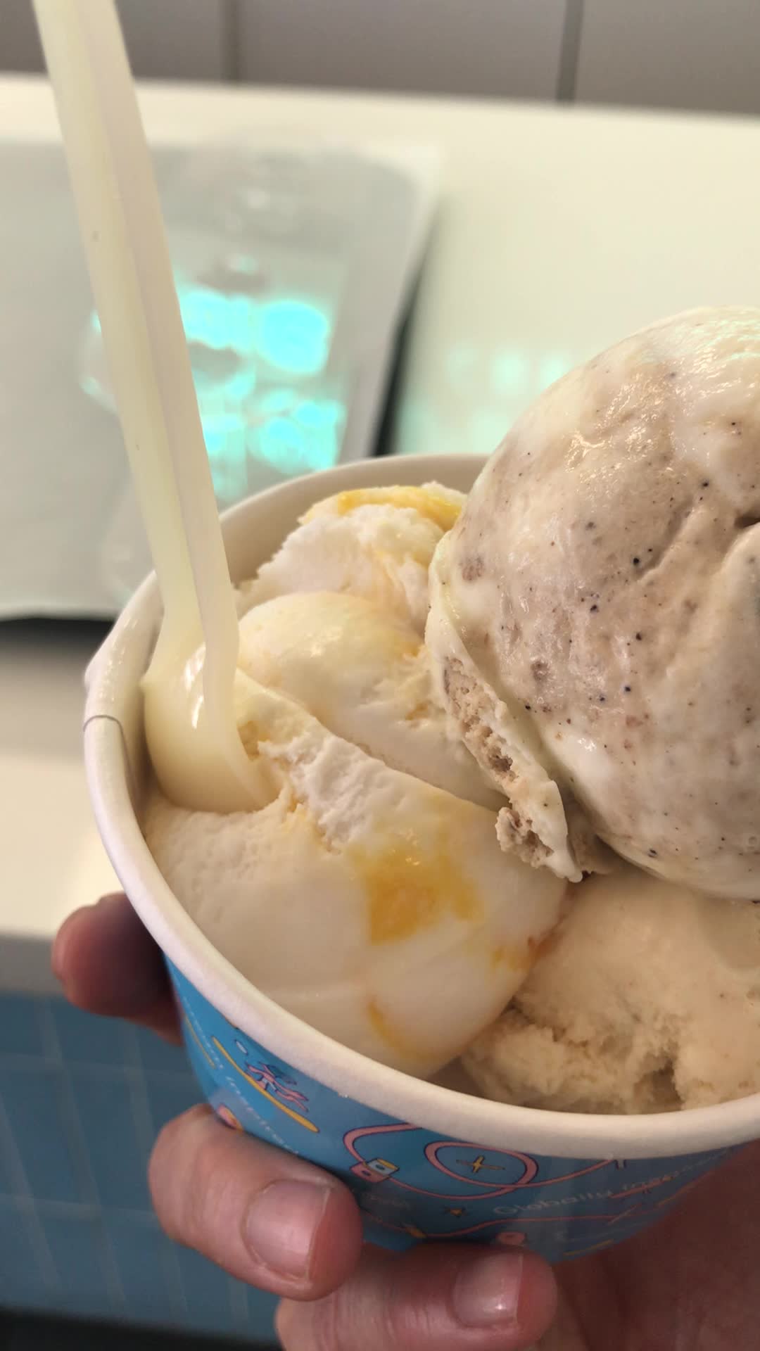 Video review of Wanderlust Creamery