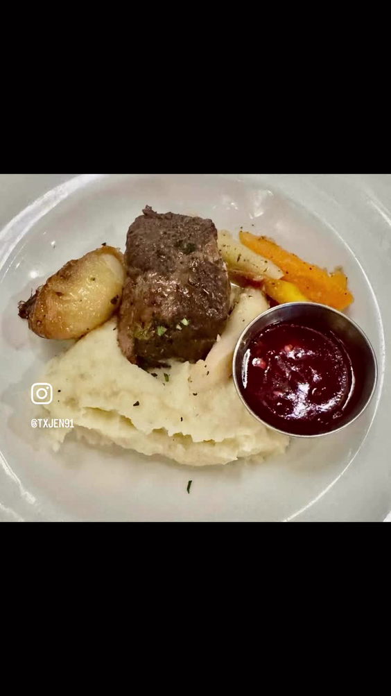 Mcraes American Bistro
